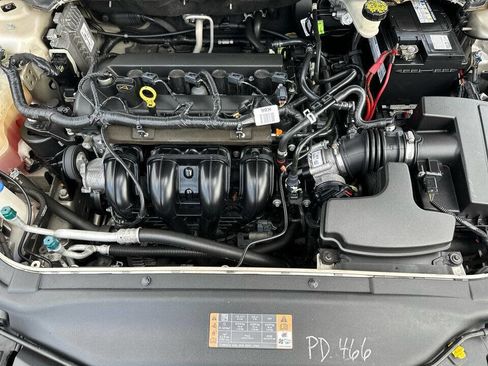 Used 2017 Ford Fusion SE image 37