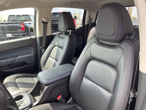 Used 2018 Chevrolet Colorado Z71 AWD/4WD image 15