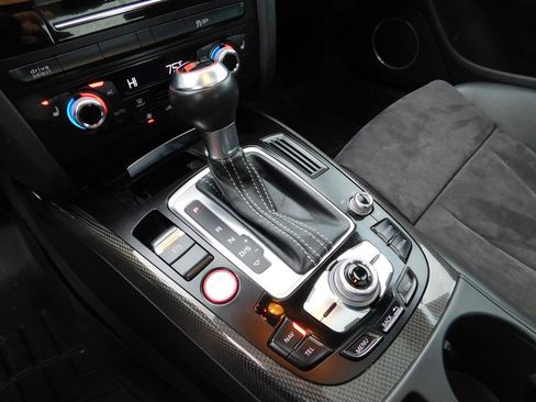 Used 2014 Audi S5 Prestige image 19