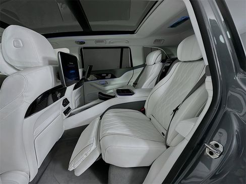 New 2026 Mercedes-Benz Maybach GLS 600 4MATIC image 26