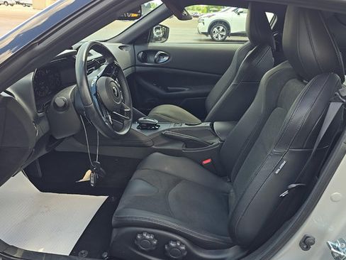 Used 2024 Nissan Z Performance w/ Floor Mat Package RWD image 5