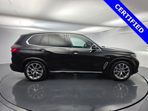 Certified 2023 BMW X5 xDrive45e w/ Luxury Seating Package image 3