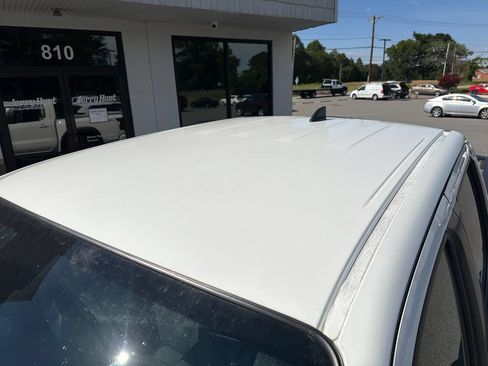 Used 2022 Nissan Frontier PRO-4X AWD/4WD image 13