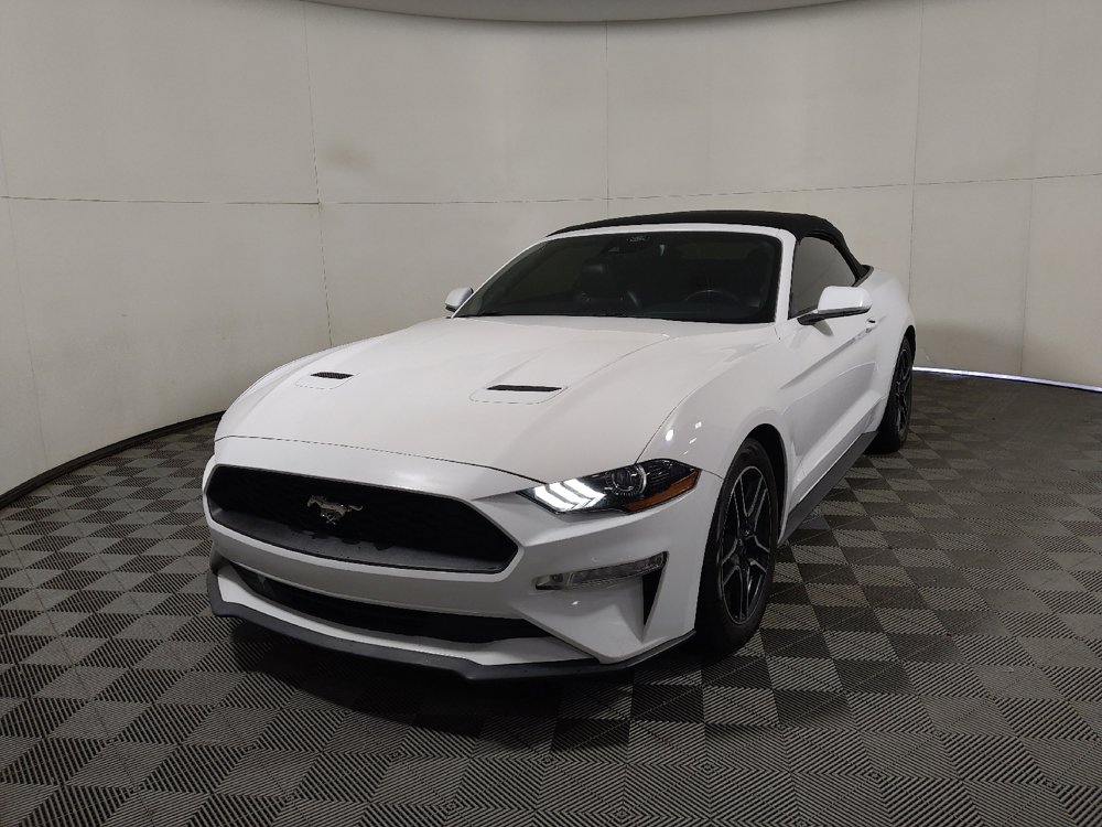 Used 2021 Ford Mustang Premium RWD image 15