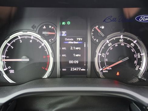 Used 2023 Toyota 4Runner TRD Off-Road Premium w/ Moonroof Package AWD/4WD image 26