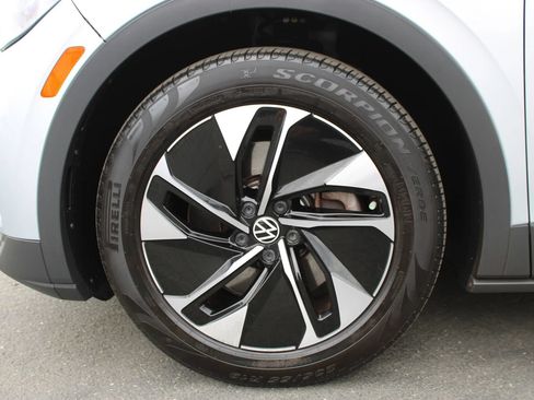 Used 2021 Volkswagen ID.4 Pro RWD image 4