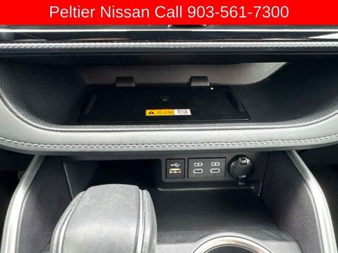Used 2024 Toyota Highlander XSE FWD image 17