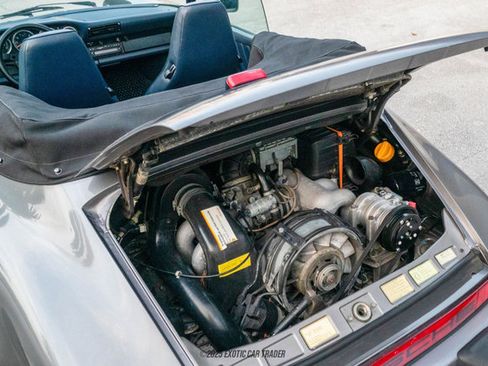 Used 1986 Porsche 911 Carrera image 17