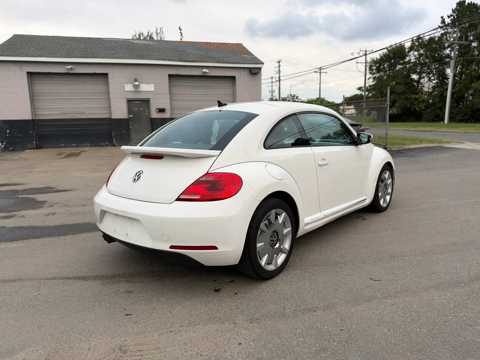Used 2012 Volkswagen Beetle 2.5 FWD image 5