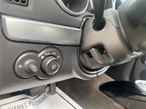 Used 2004 Chevrolet SSR w/ Preferred Equipment Group image 15