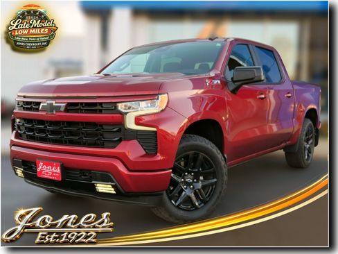 Used 2025 Chevrolet Silverado 1500 RST AWD/4WD image 1