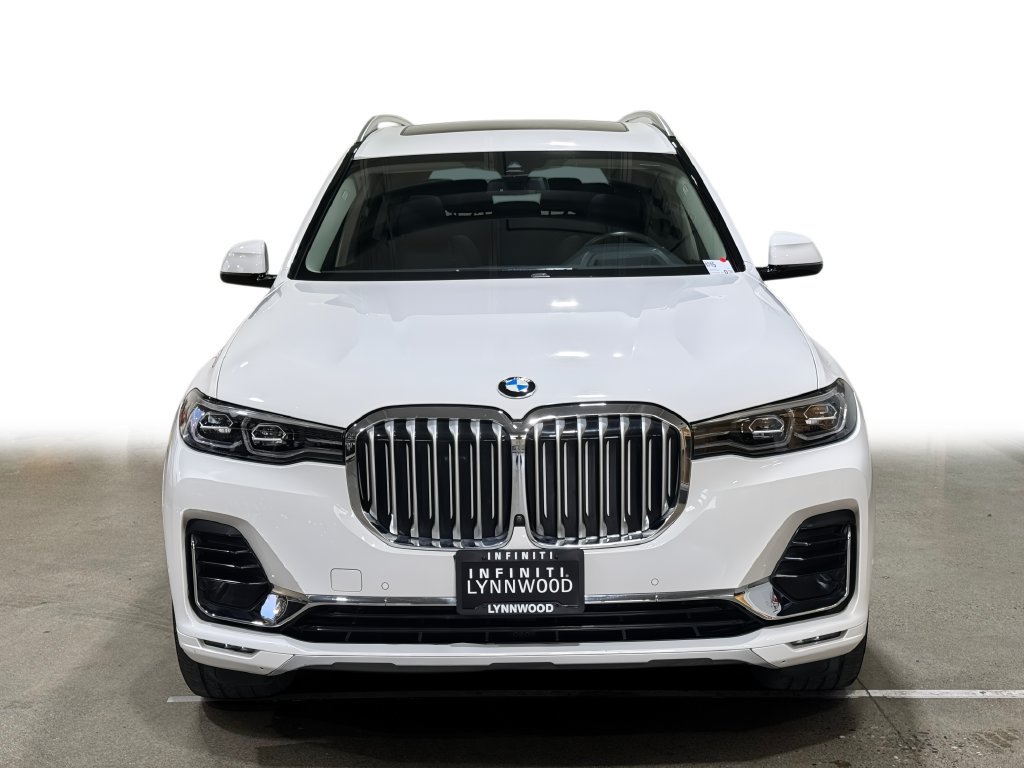 Used 2021 BMW X7 xDrive40i w/ Premium Package AWD/4WD image 2