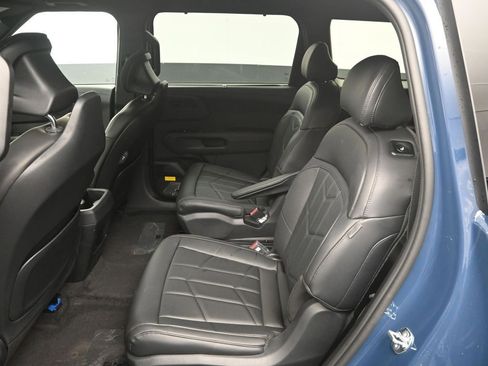 New 2027 Kia Telluride SX X-Line AWD/4WD image 32