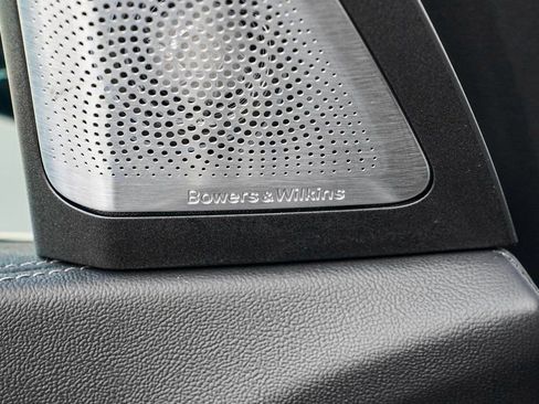 Used 2025 BMW X5 M60i image 10