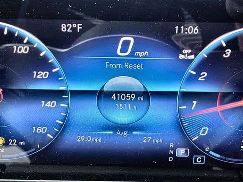 Used 2023 Mercedes-Benz GLA 250 4MATIC image 36