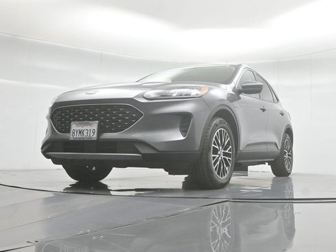 Used 2021 Ford Escape SE image 47