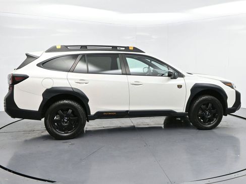 Used 2024 Subaru Outback Wilderness AWD/4WD image 8