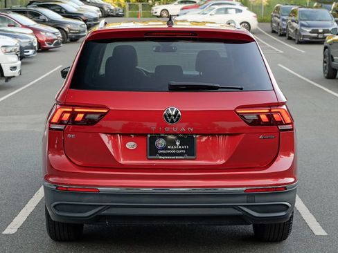 Used 2022 Volkswagen Tiguan SE AWD/4WD image 6