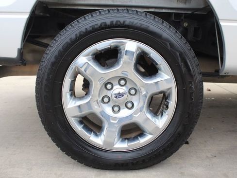 Used 2014 Ford F150 XLT w/ Equipment Group 302A Luxury image 11