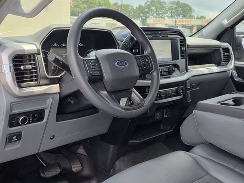 Used 2023 Ford F150 XL RWD image 6
