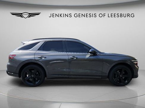 Used 2023 Genesis GV70 2.5T w/ Sport Prestige Package AWD/4WD image 3