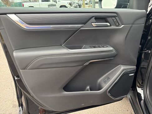 New 2026 GMC Acadia Elevation w/ LPO, Floor Liner Package image 11