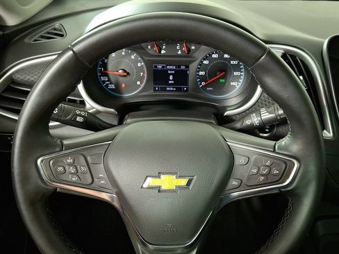 Used 2024 Chevrolet Malibu RS FWD image 18