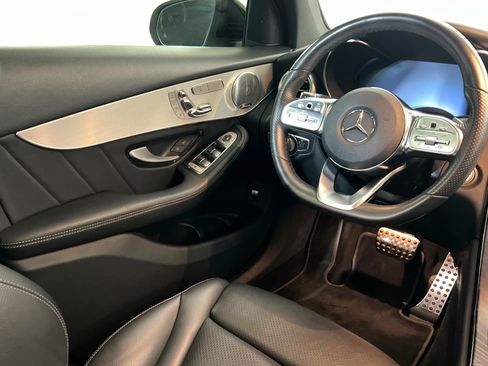 Used 2021 Mercedes-Benz GLC 300 4MATIC image 12