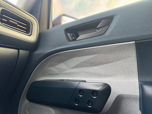 Certified 2023 Ford Maverick XLT image 29