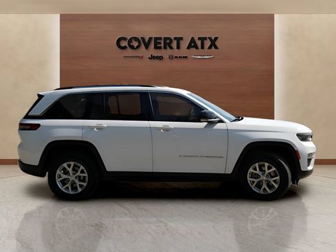 Used 2023 Jeep Grand Cherokee Limited w/ Luxury Tech Group II RWD image 6