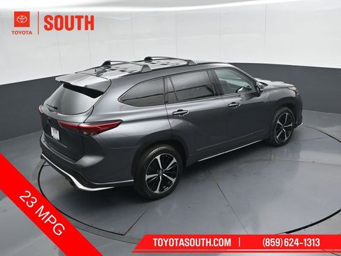 Used 2021 Toyota Highlander XSE AWD/4WD image 50