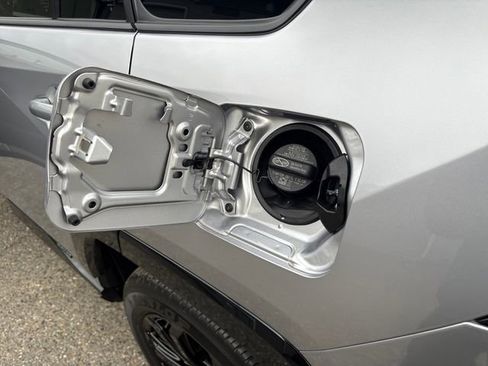 Used 2023 Toyota RAV4 XSE image 26