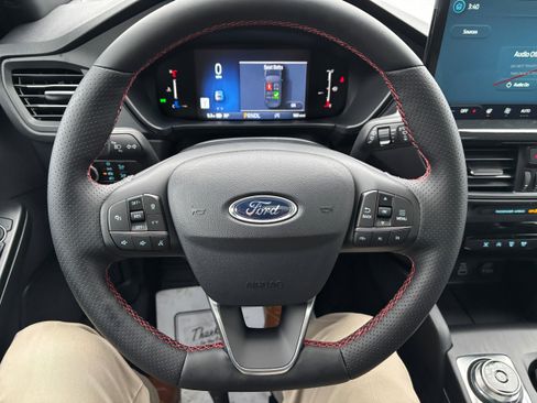 New 2026 Ford Escape ST-Line w/ Tech Pack #1 image 12