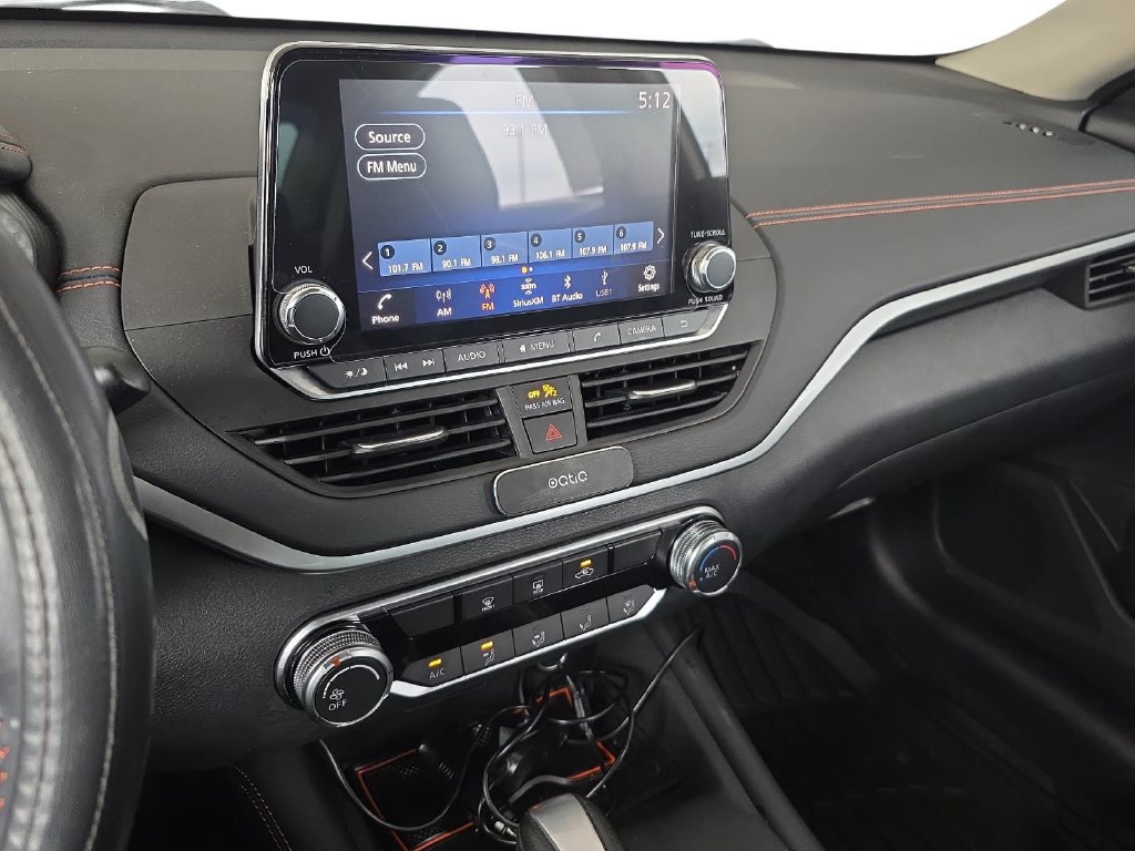 Used 2022 Nissan Altima 2.5 SR FWD image 19