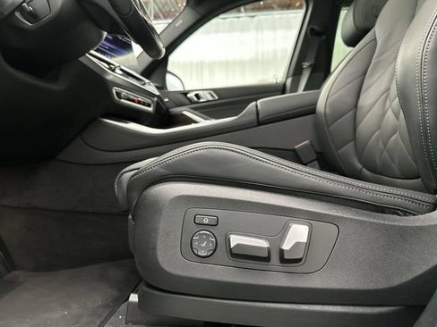 Used 2026 BMW X5 xDrive40i AWD/4WD image 16