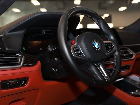 Used 2022 BMW X6 M w/ Competition Package image 23
