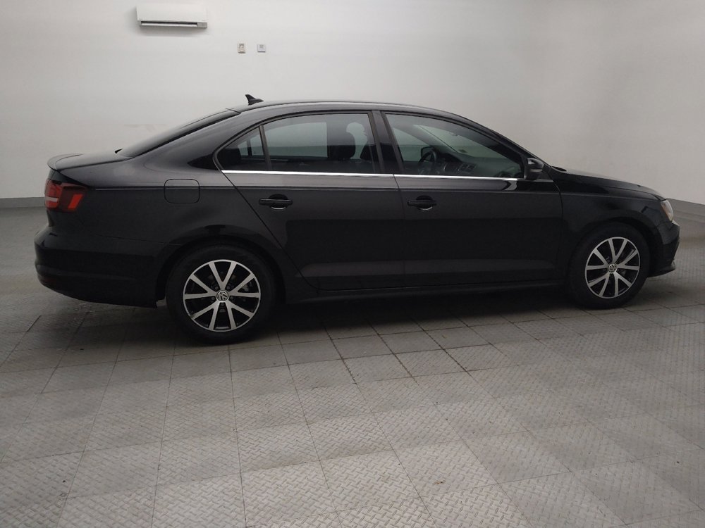 Used 2017 Volkswagen Jetta SE FWD image 10
