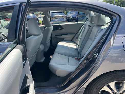 Used 2015 Honda Accord LX image 23