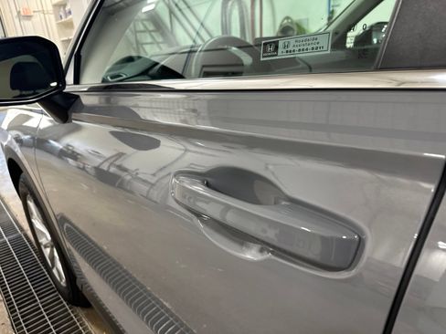 Used 2024 Honda CR-V EX-L image 11