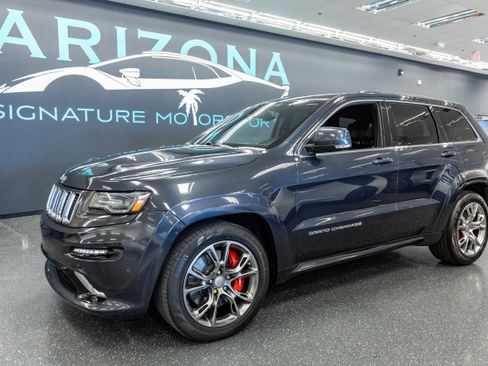 Used 2015 Jeep Grand Cherokee SRT w/ Trailer Tow Group IV AWD/4WD image 1