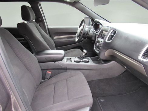 Used 2020 Dodge Durango SXT image 30