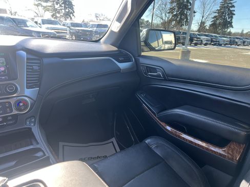 Used 2017 Chevrolet Tahoe Premier image 16