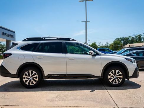 Used 2021 Subaru Outback Premium AWD/4WD image 19