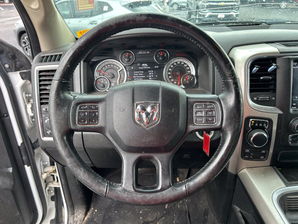 Used 2019 RAM 1500 Classic SLT AWD/4WD image 16