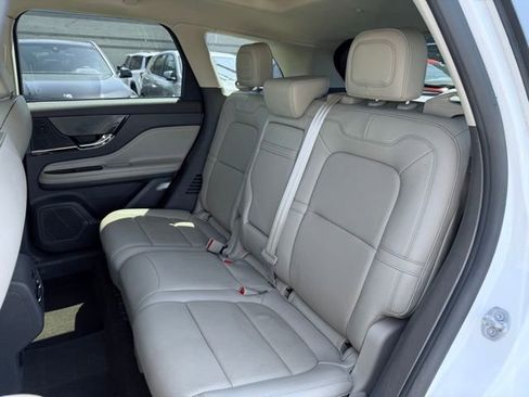 Used 2022 Lincoln Corsair Reserve w/ Elements Package AWD/4WD image 23
