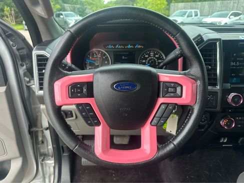 Used 2016 Ford F150 XLT w/ Equipment Group 302A Luxury AWD/4WD image 11