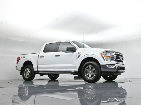 Certified 2023 Ford F150 XLT w/ Equipment Group 301A Mid image 4