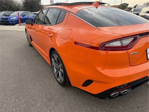 Used 2019 Kia Stinger GTS AWD/4WD image 40
