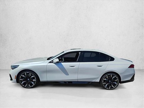 Certified 2024 BMW 530i w/ M Sport Package RWD image 8