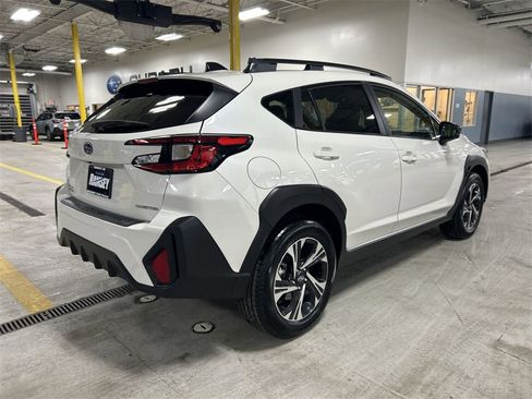 Certified 2025 Subaru Crosstrek 2.0i Premium image 8